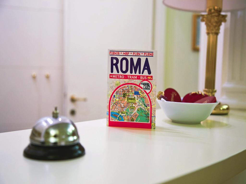Acomodação com café da manhã  Dimora Frattina Roma